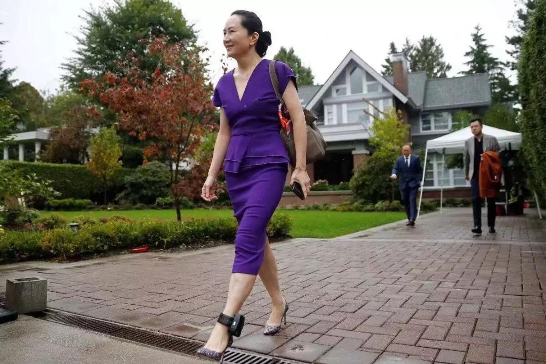 孟晚舟戴腳銬出庭，任正非輕松笑對：父母有多堅強，孩子就有多強大