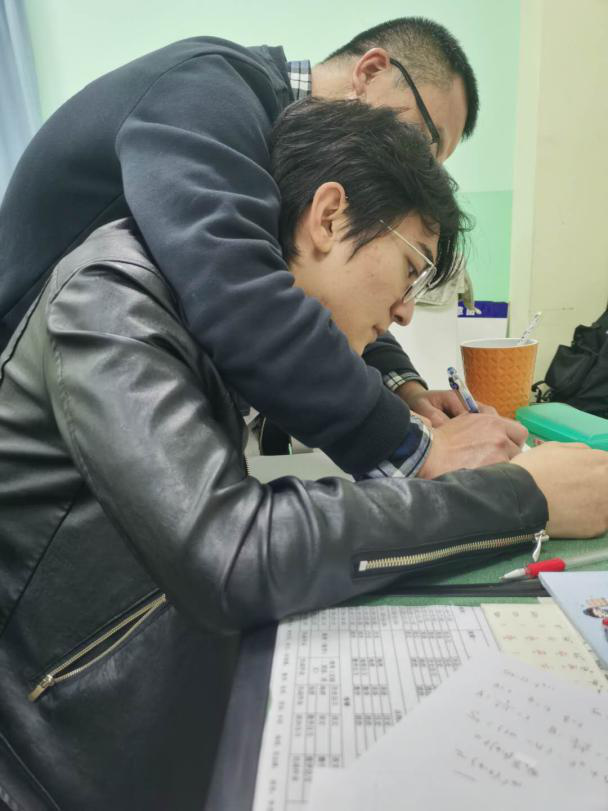尋找身邊的美好——心素如簡，人淡如菊，謙謙君子，良師益友