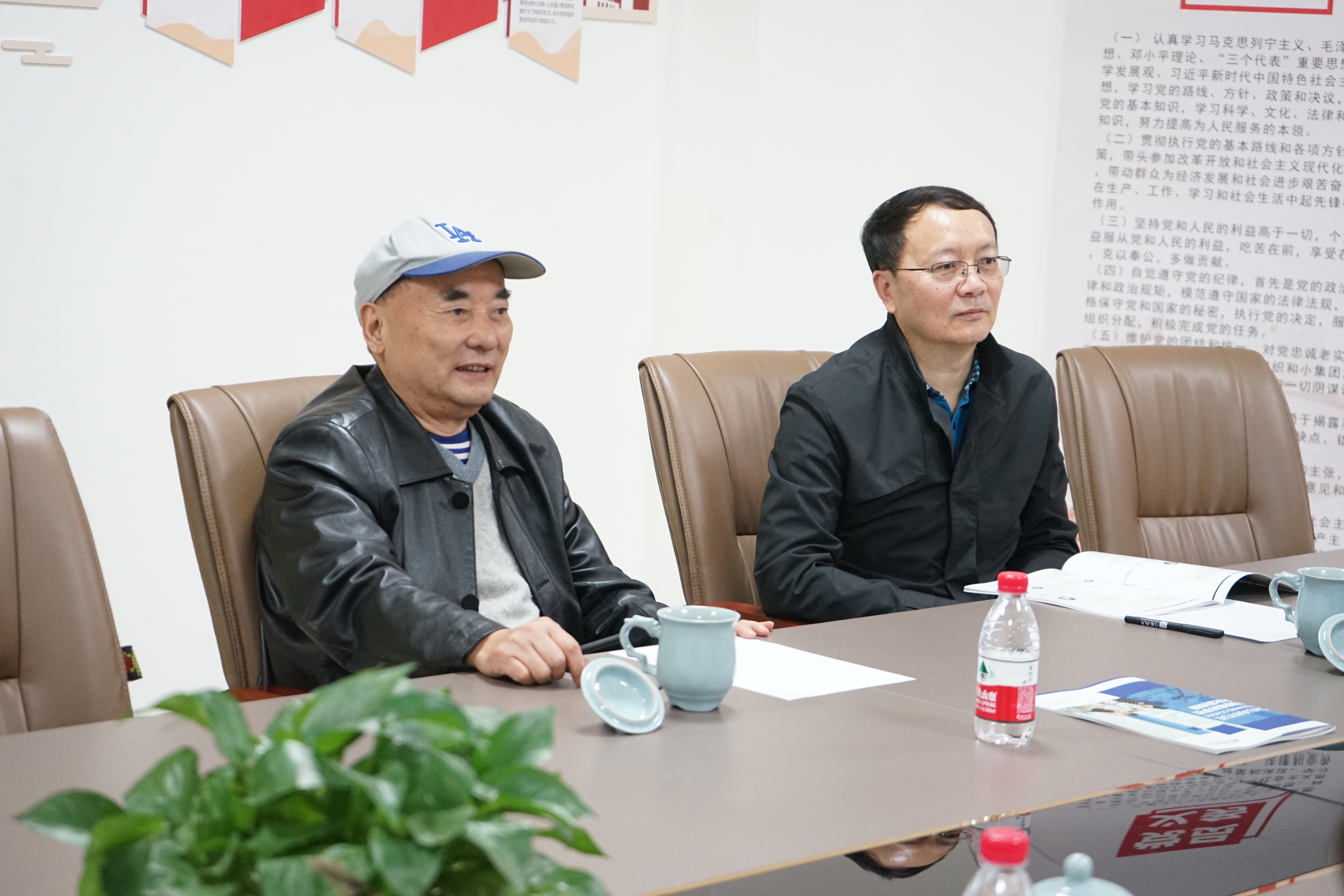 四川省原副省長楊志文先生蒞臨川越培訓(xùn)學(xué)校指導(dǎo)工作